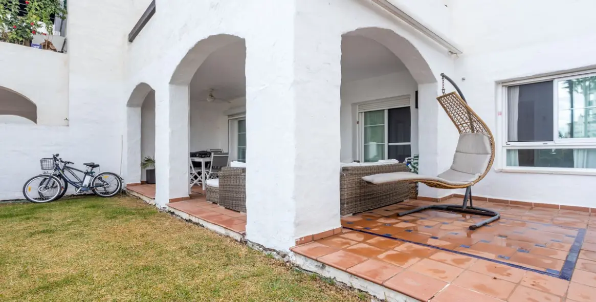 Краткосрочная аренда апартаментов на первом этаже в San Pedro de Alcántara 11