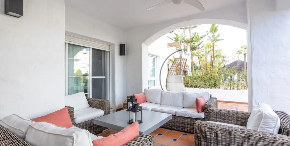 Краткосрочная аренда апартаментов на первом этаже в San Pedro de Alcántara 12