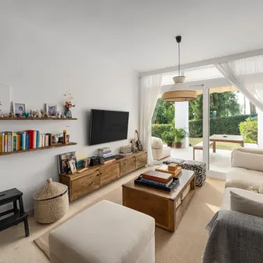 Продажа апартаментов на первом этаже в La Quinta