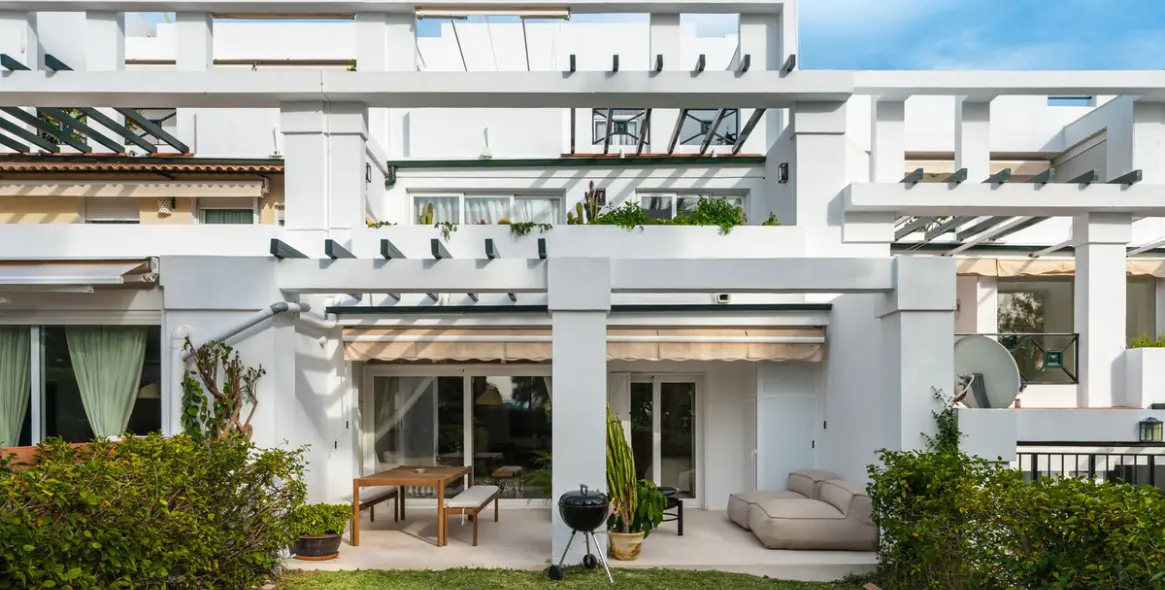 Продажа апартаментов на первом этаже в La Quinta 12