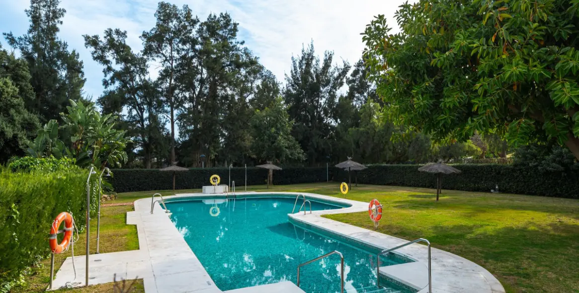 Продажа апартаментов на первом этаже в La Quinta 14