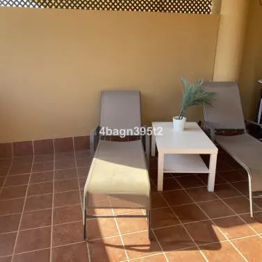 Продажа апартаментов на среднем этаже в La Cala de Mijas