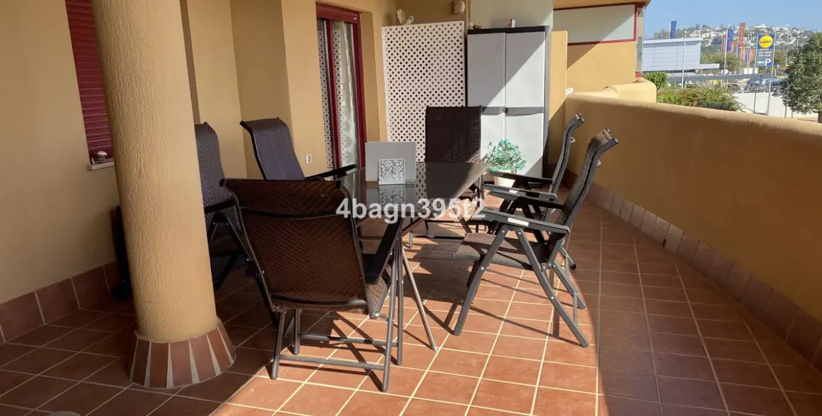 Sale of middle floor apartment in La Cala de Mijas 7