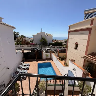Sale of detached villa in Nerja