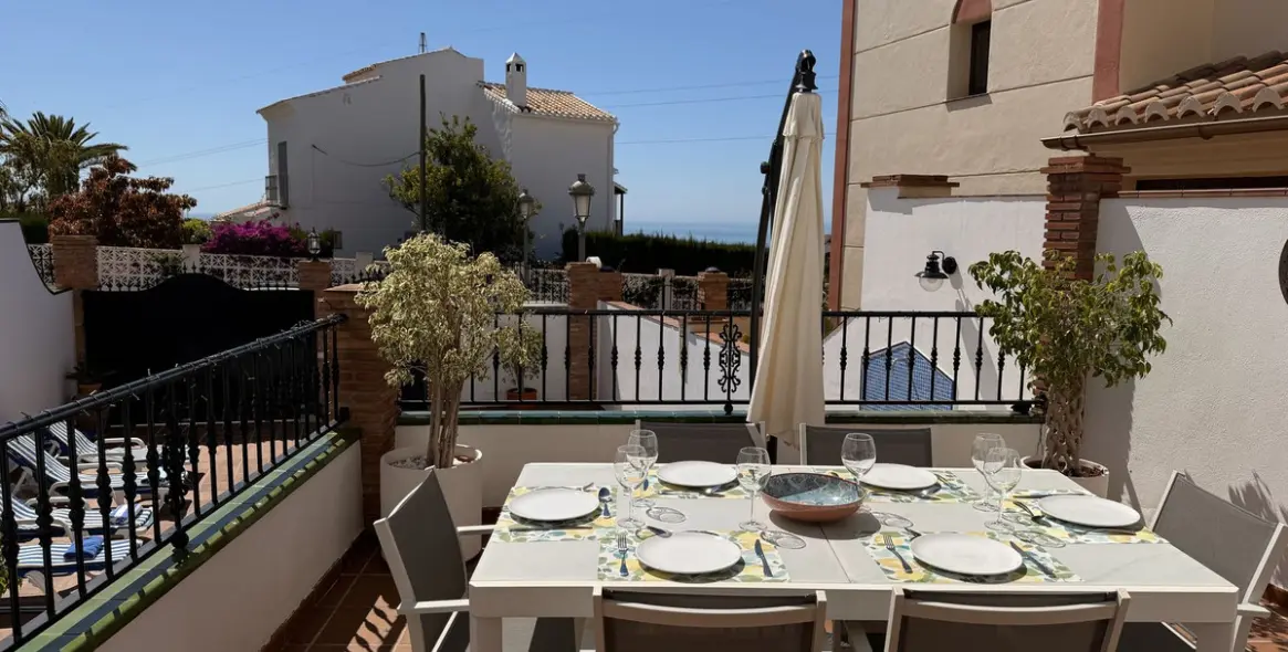 Sale of detached villa in Nerja 11