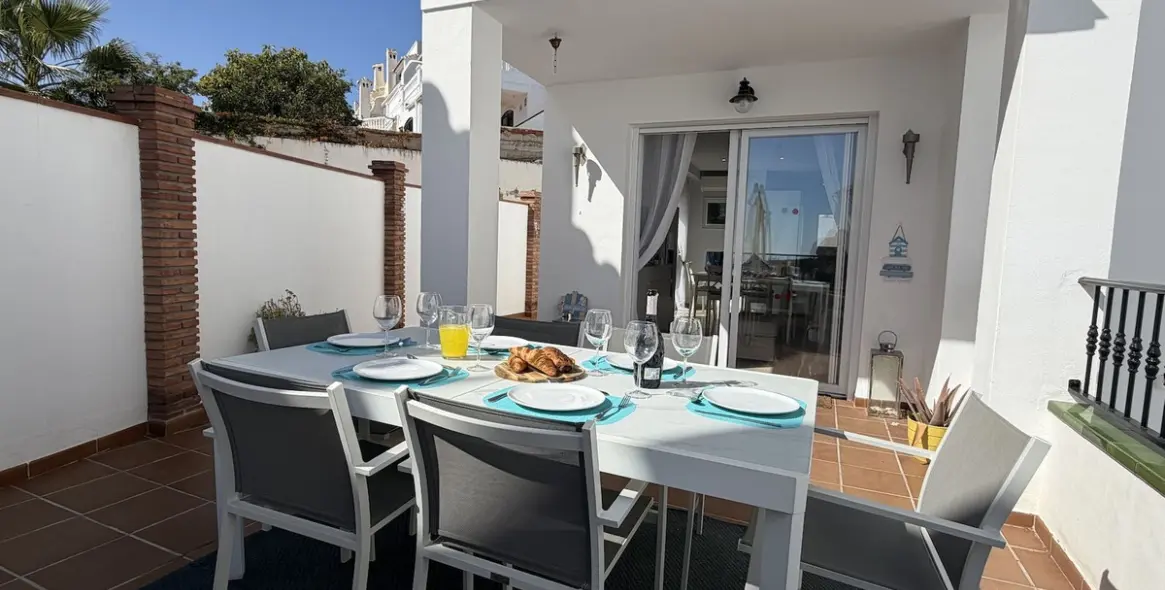 Sale of detached villa in Nerja 6