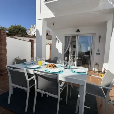 Sale of detached villa in Nerja