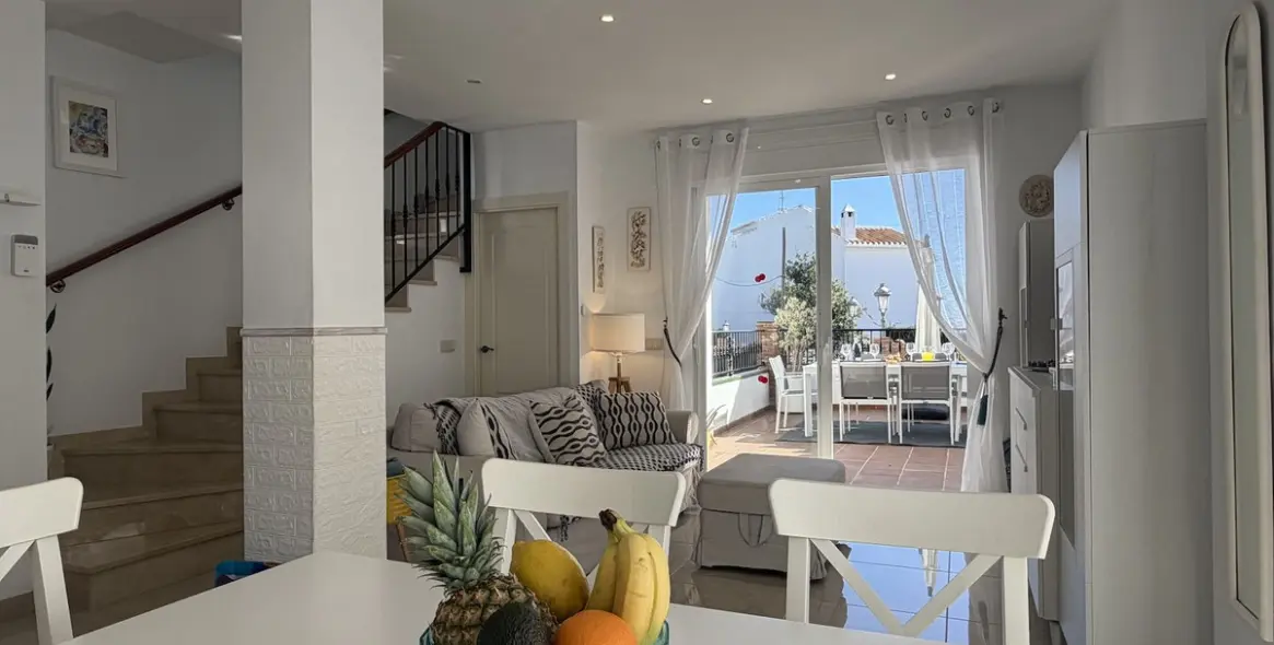 Sale of detached villa in Nerja 9