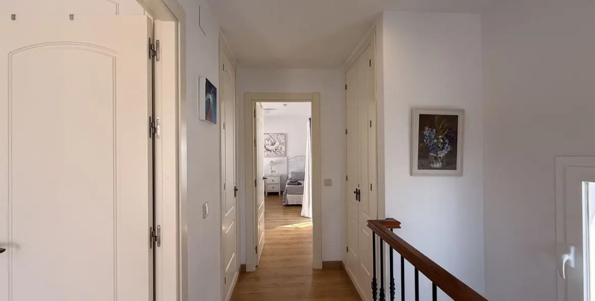 Sale of detached villa in Nerja 20