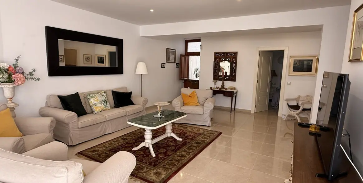 Sale of detached villa in Nerja 27