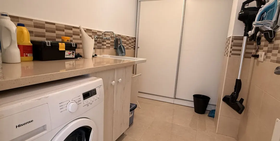 Sale of detached villa in Nerja 34