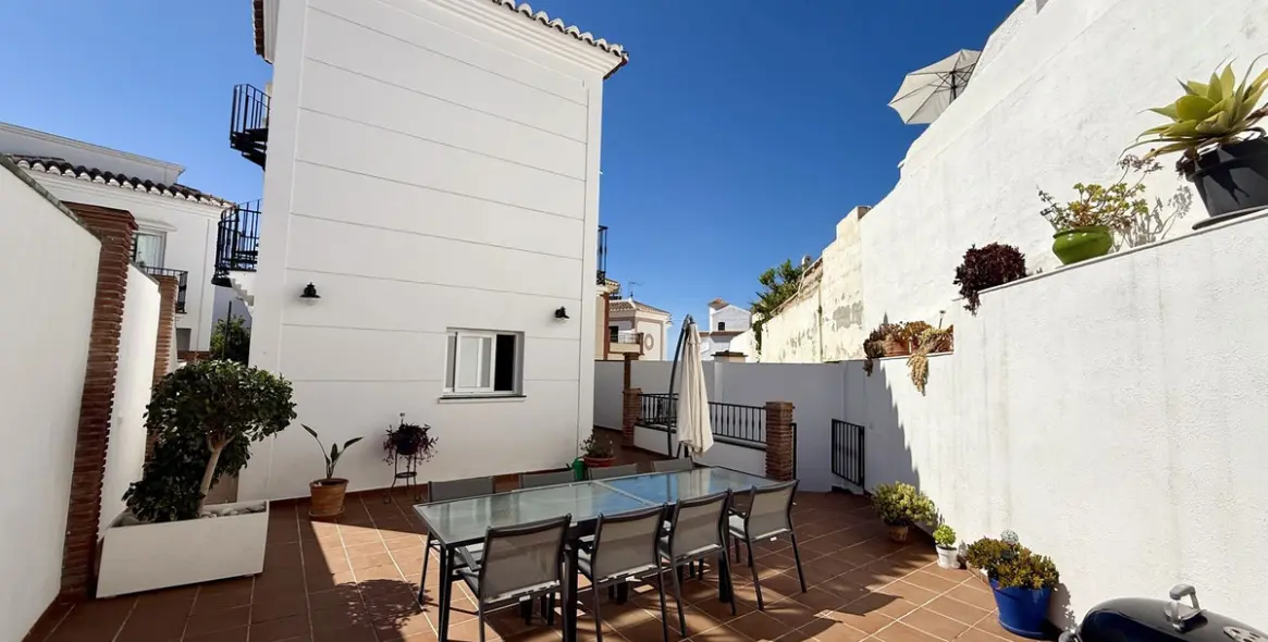 Sale of detached villa in Nerja 40