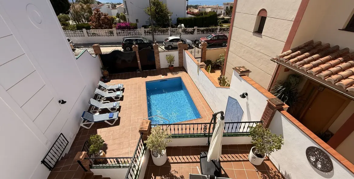 Sale of detached villa in Nerja 47