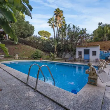 Venta de villa independiente en Alhaurín de la Torre