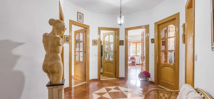 Venta de villa independiente en Alhaurín de la Torre 3