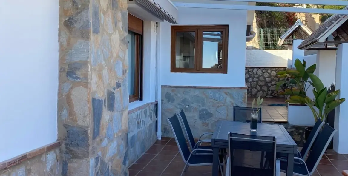 Sale of detached villa in Rincón de la Victoria 17