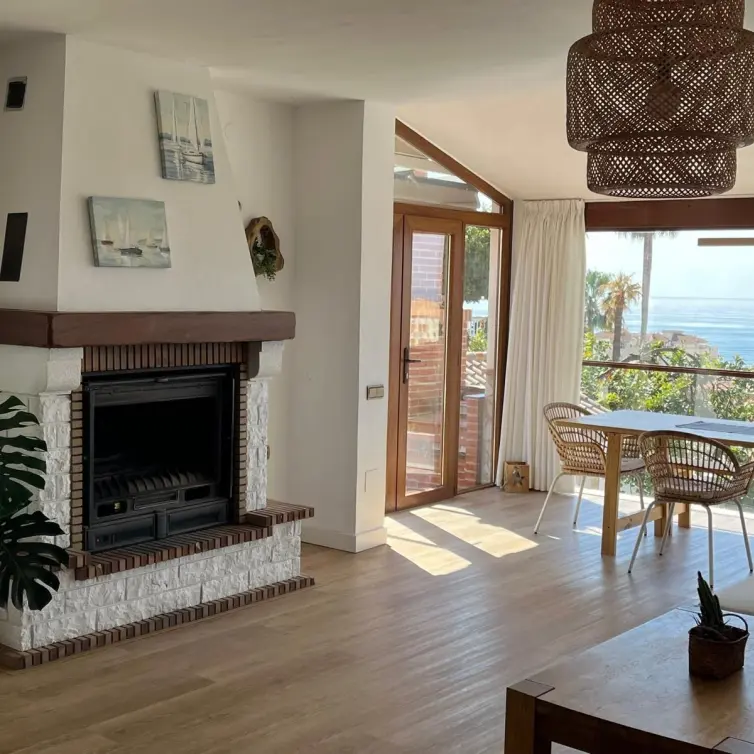 Sale of detached villa in Rincón de la Victoria