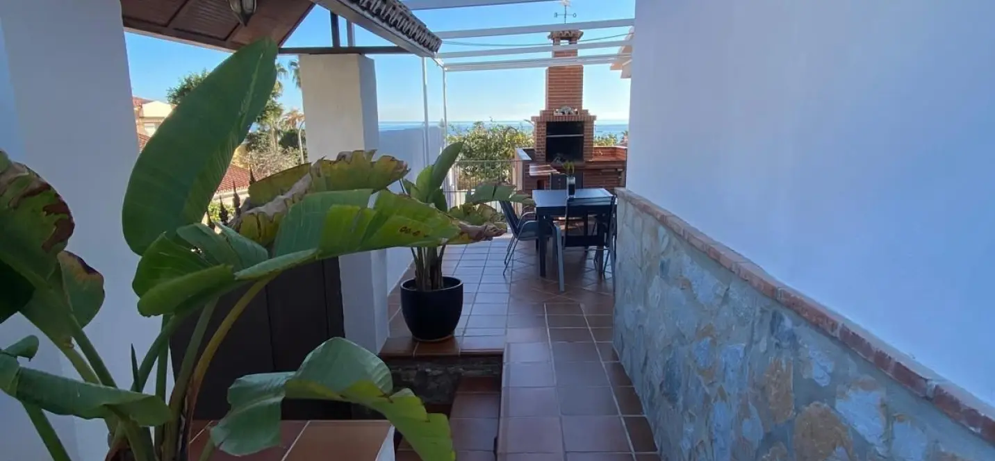 Sale of detached villa in Rincón de la Victoria 2