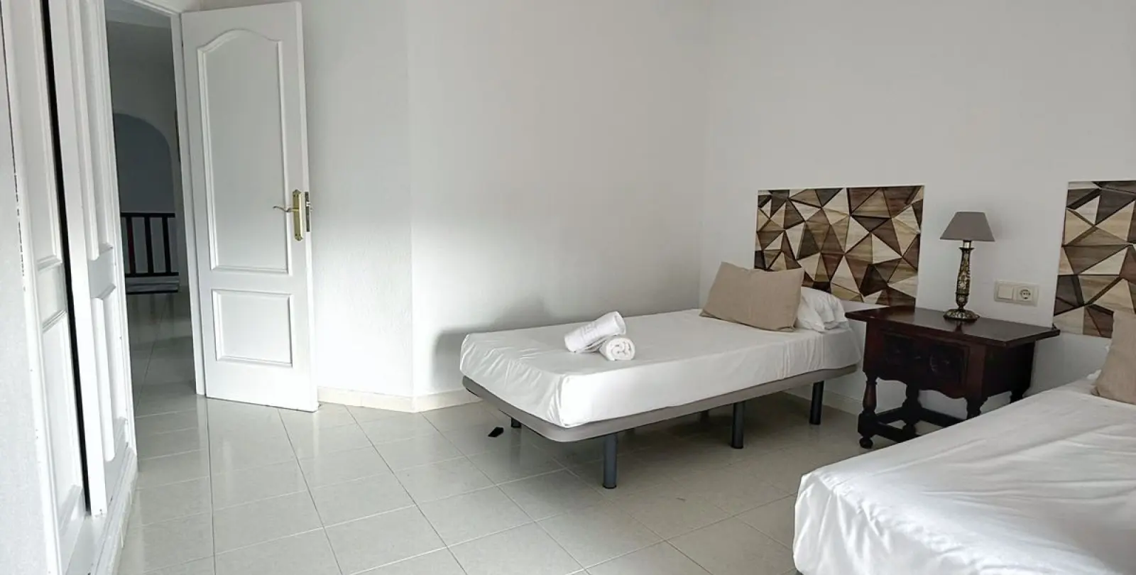 Продажа  отдельно стоящей виллы в Campo Mijas 25