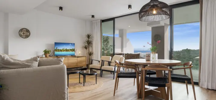 Sale of middle floor apartment in Mijas 0