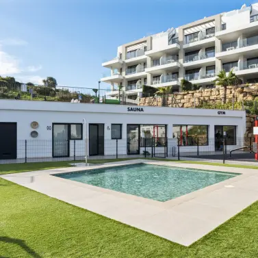 Sale of middle floor apartment in Mijas