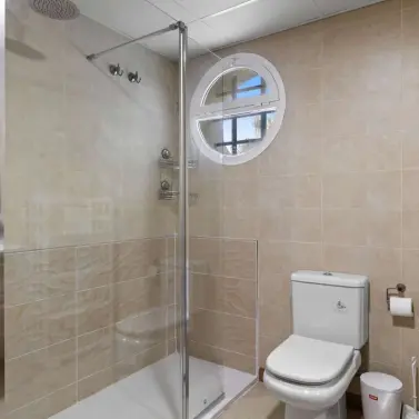 Продажа дома на две семьи в El Faro