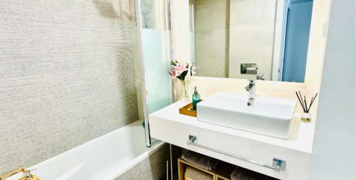 Продажа дома на две семьи в El Faro 6