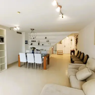 Venta de ático dúplex en Torrequebrada