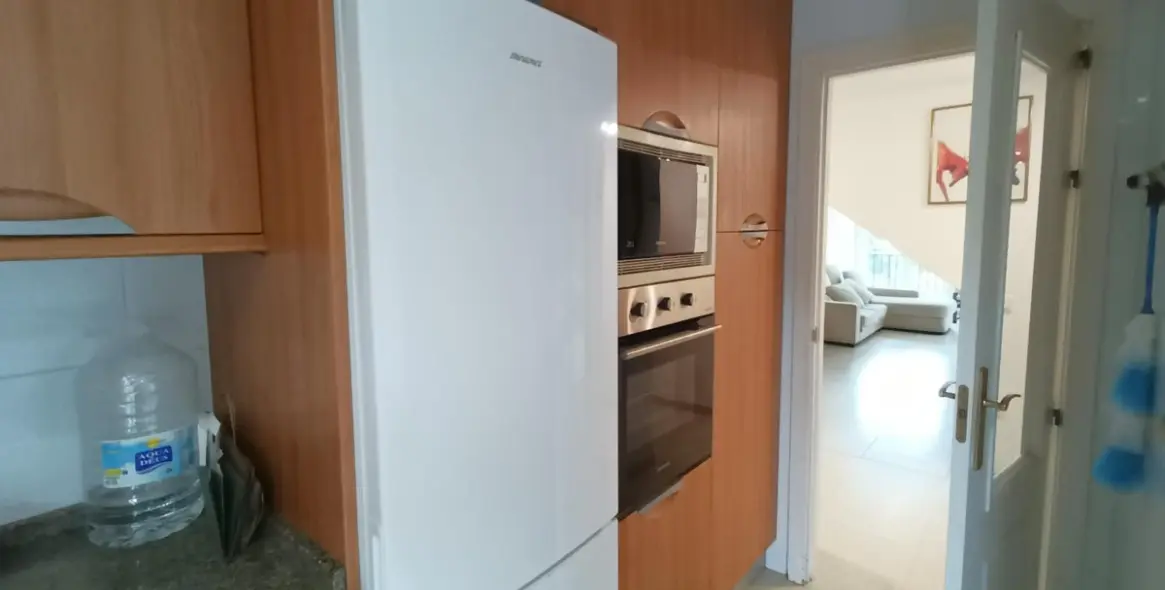 Продажа двухуровневого пентхауса в Torrequebrada 11