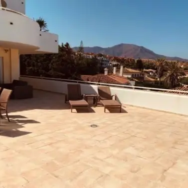 Sale of ground floor apartment in Estepona