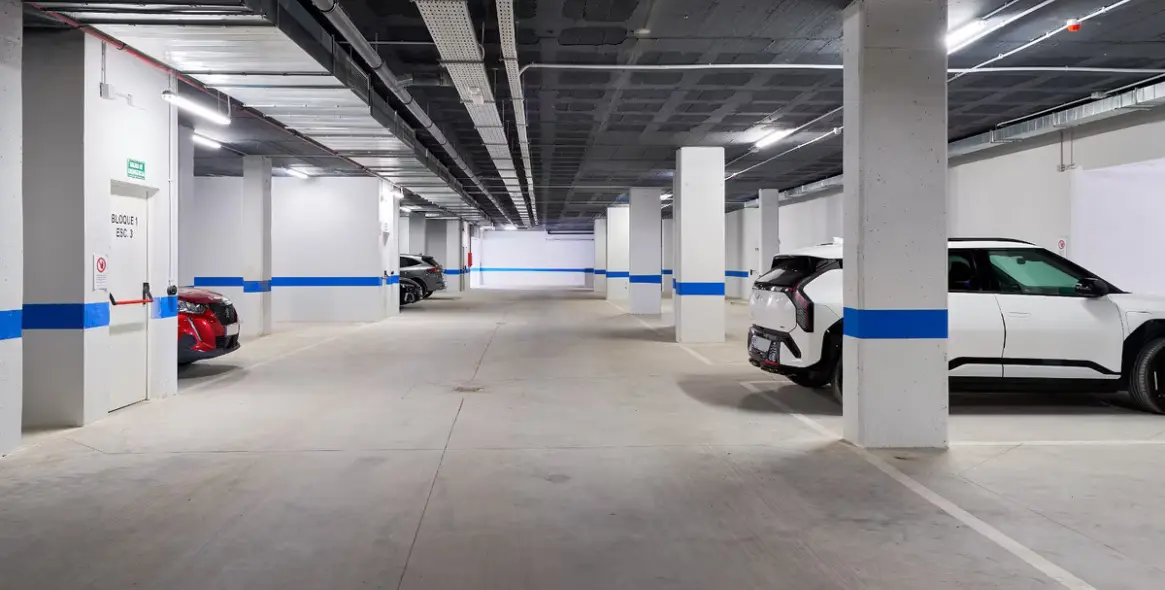 Sale of middle floor apartment in Fuengirola 7