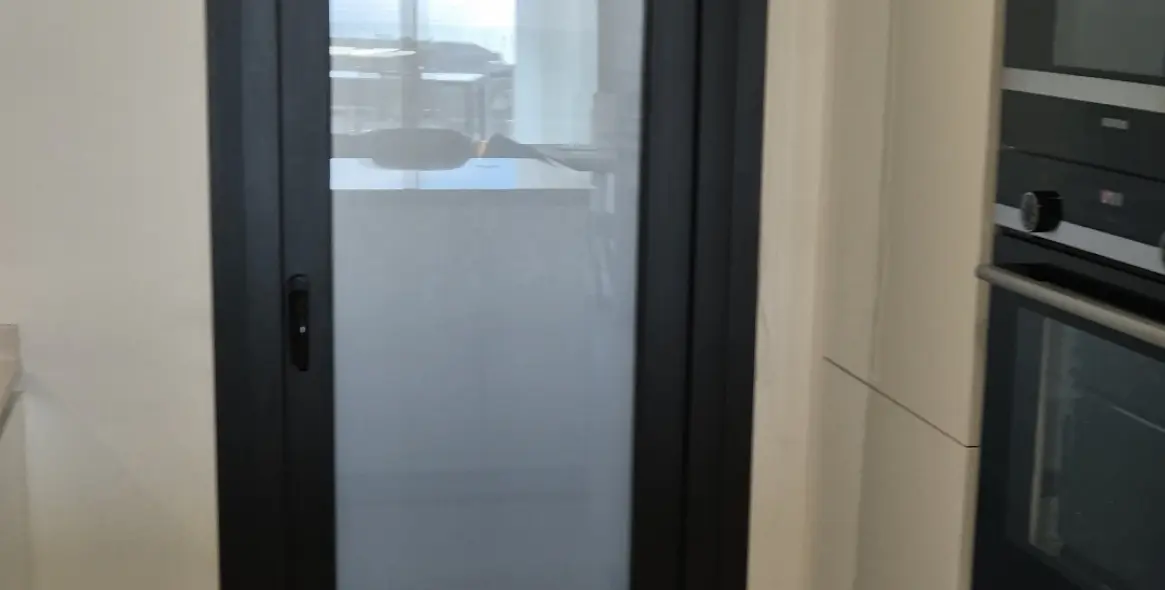 Sale of middle floor apartment in Fuengirola 17