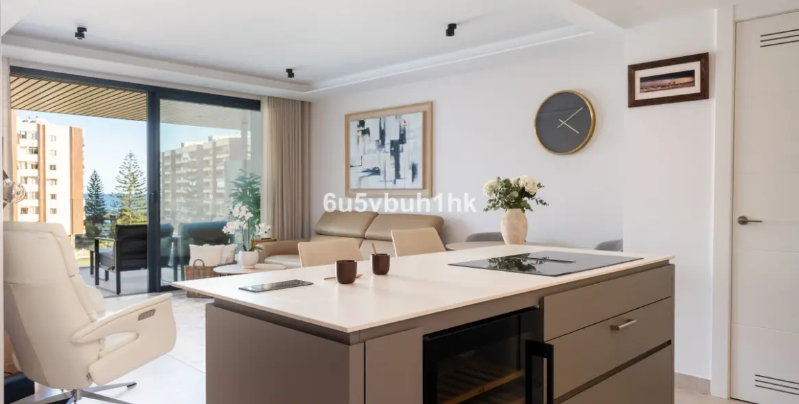 Sale of ground floor apartment in Fuengirola Centro 3