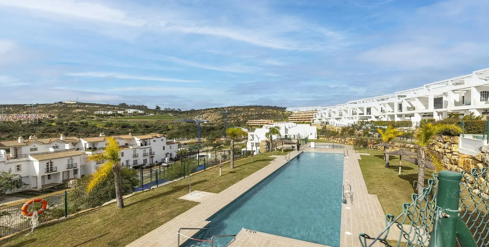 Sale of townhouse in Manilva 25