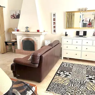 Sale of semi-detached house in Elviria