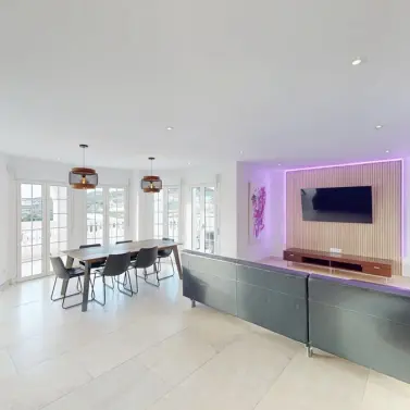 Продажа  отдельно стоящей виллы в Torrox