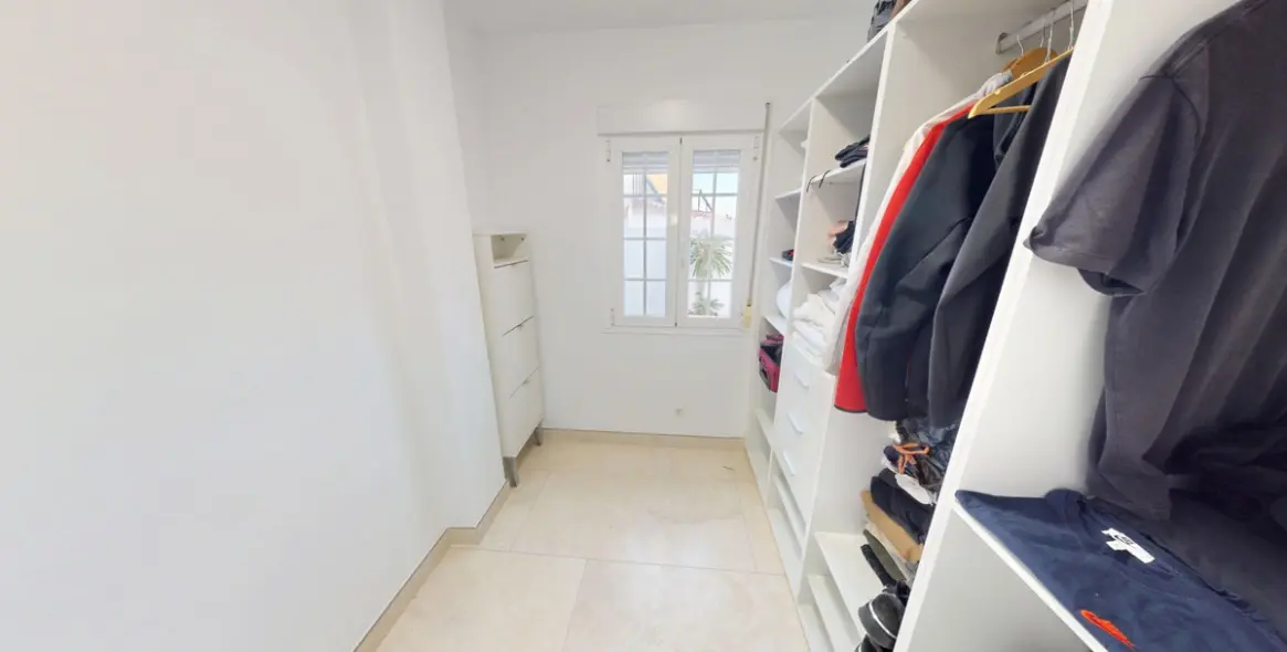 Продажа  отдельно стоящей виллы в Torrox 26