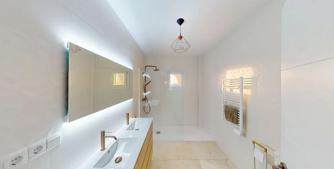 Продажа  отдельно стоящей виллы в Torrox 27