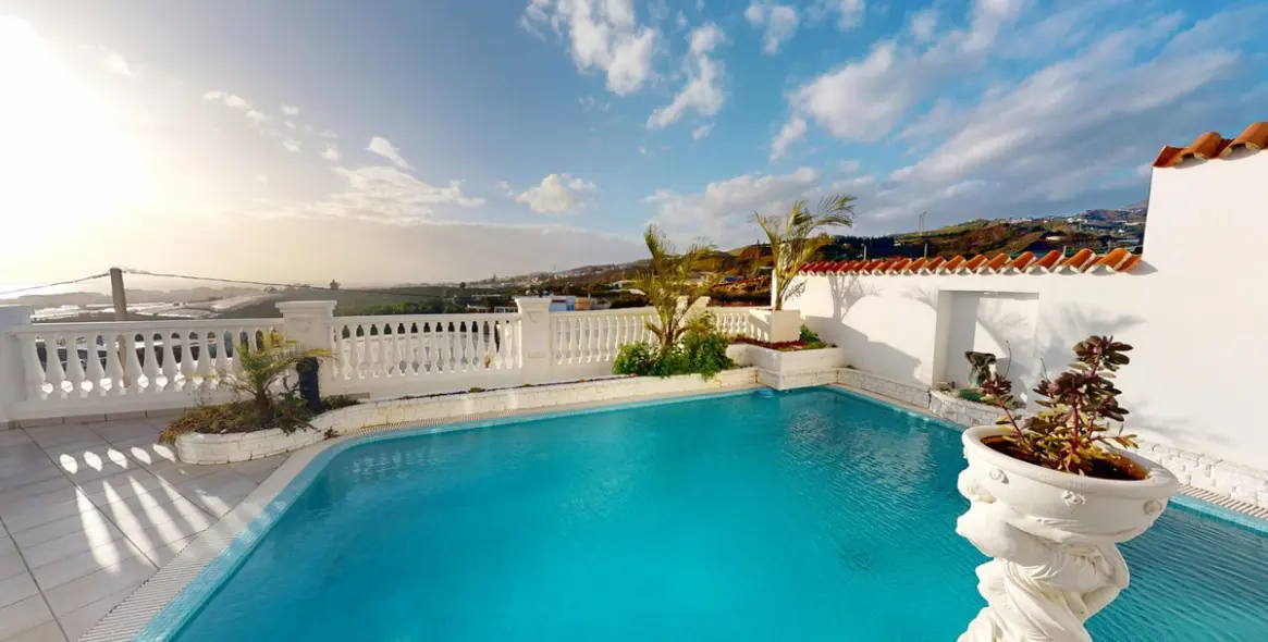 Продажа  отдельно стоящей виллы в Torrox 45