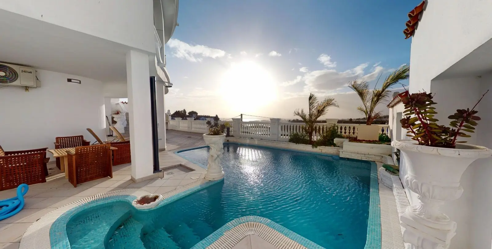 Sale of detached villa in Torrox Costa 2