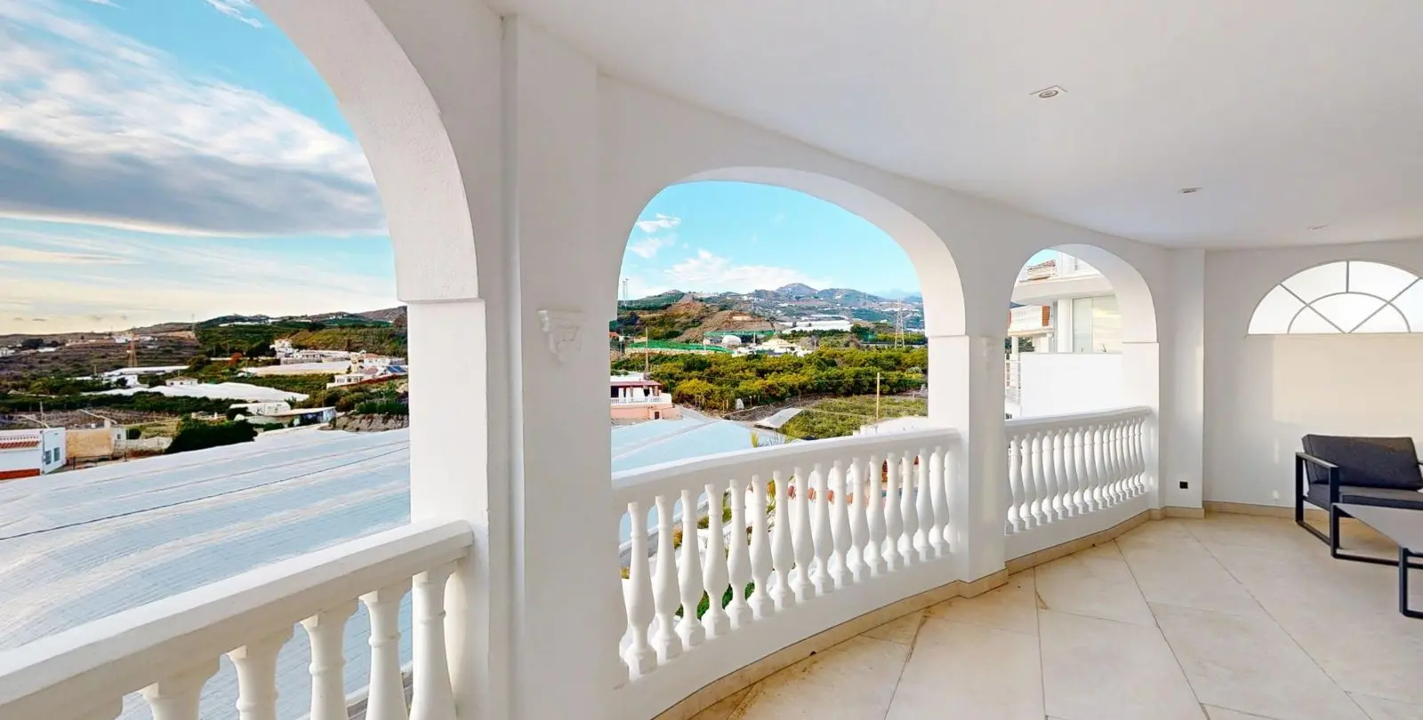 Sale of detached villa in Torrox Costa 10