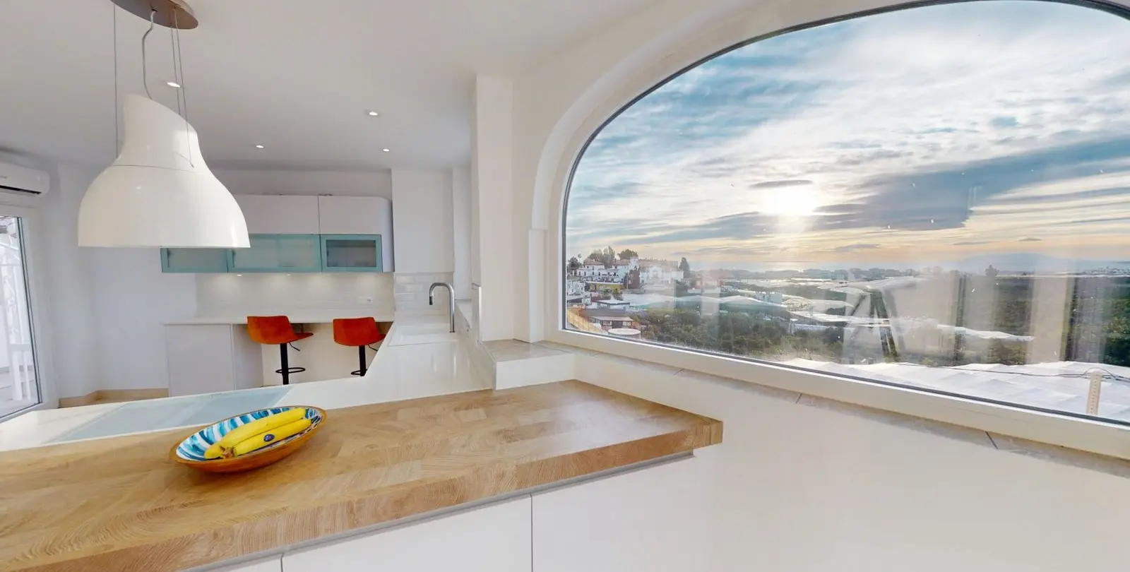 Sale of detached villa in Torrox Costa 15
