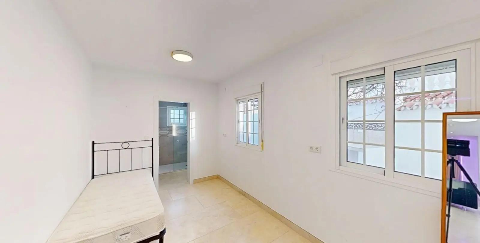 Sale of detached villa in Torrox Costa 20