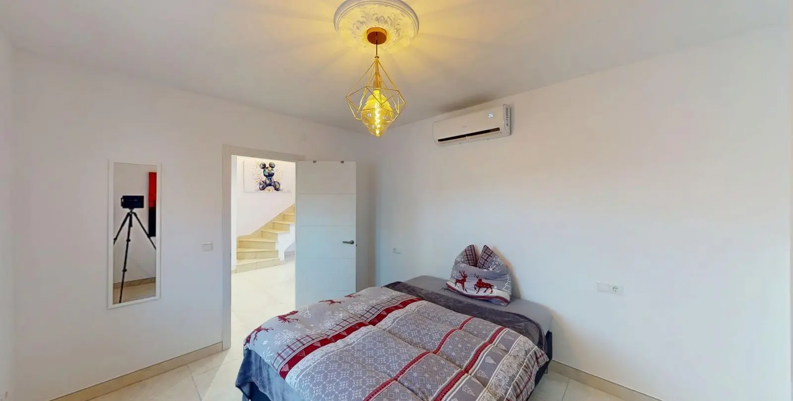 Sale of detached villa in Torrox Costa 25