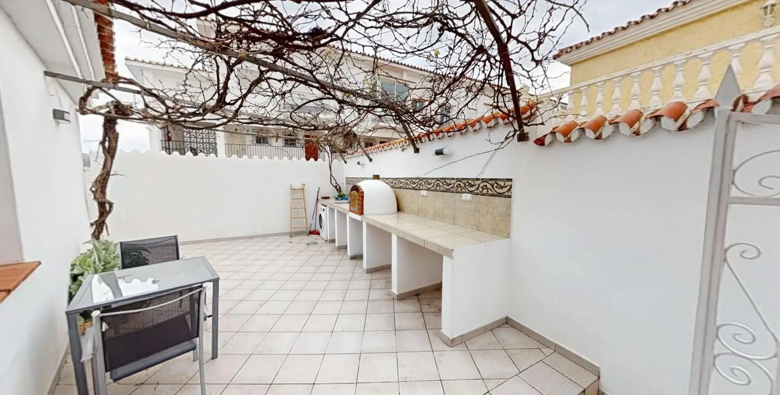 Sale of detached villa in Torrox Costa 40