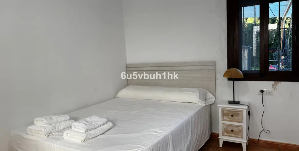 Venta de adosado en Bolonia 5