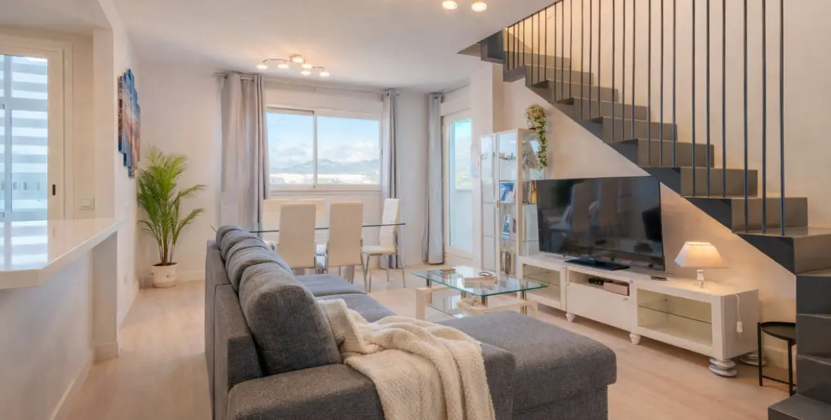 Venta de ático en Estepona 1