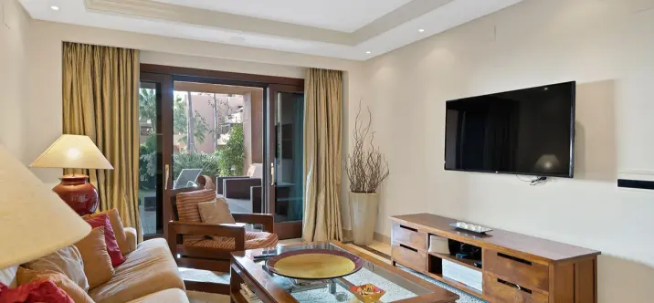 Venta de apartamento en planta baja en New Golden Mile 3