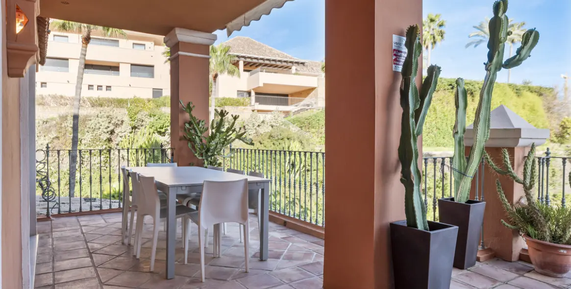 Venta de ático dúplex en Monte Halcones 10