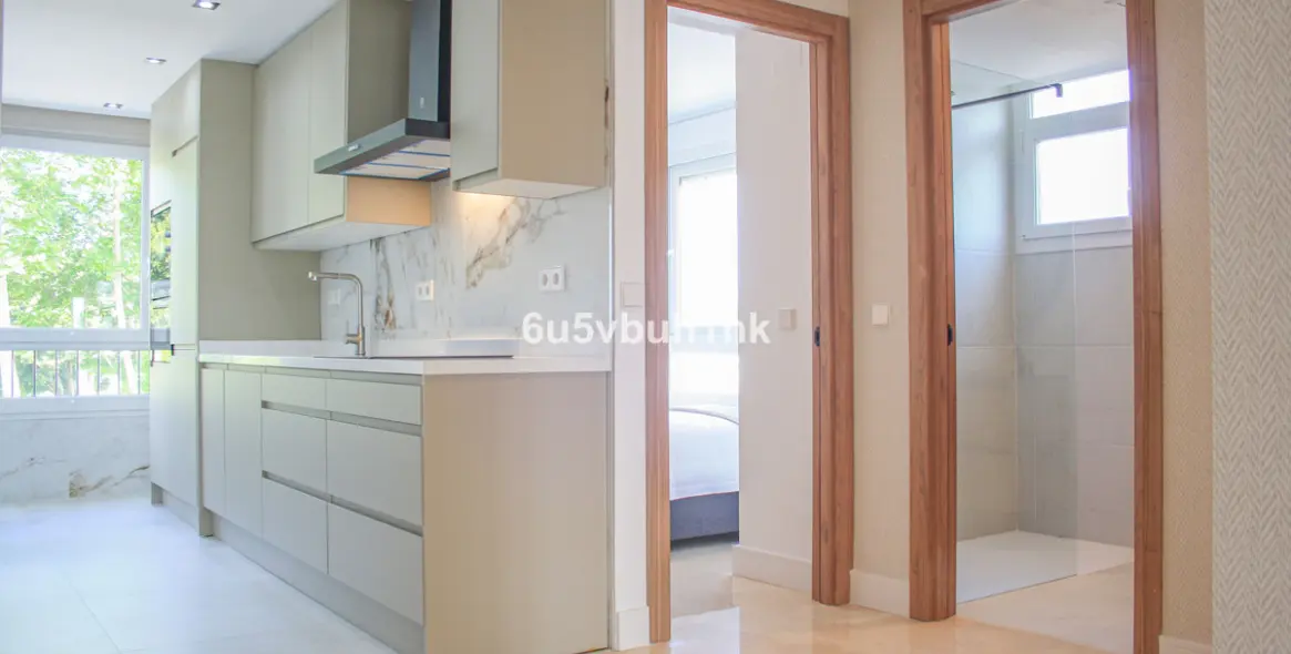 Venta de apartamento en planta baja en Marbella 9